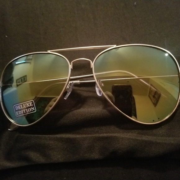 Sunglasses - Picture 1 of 1
